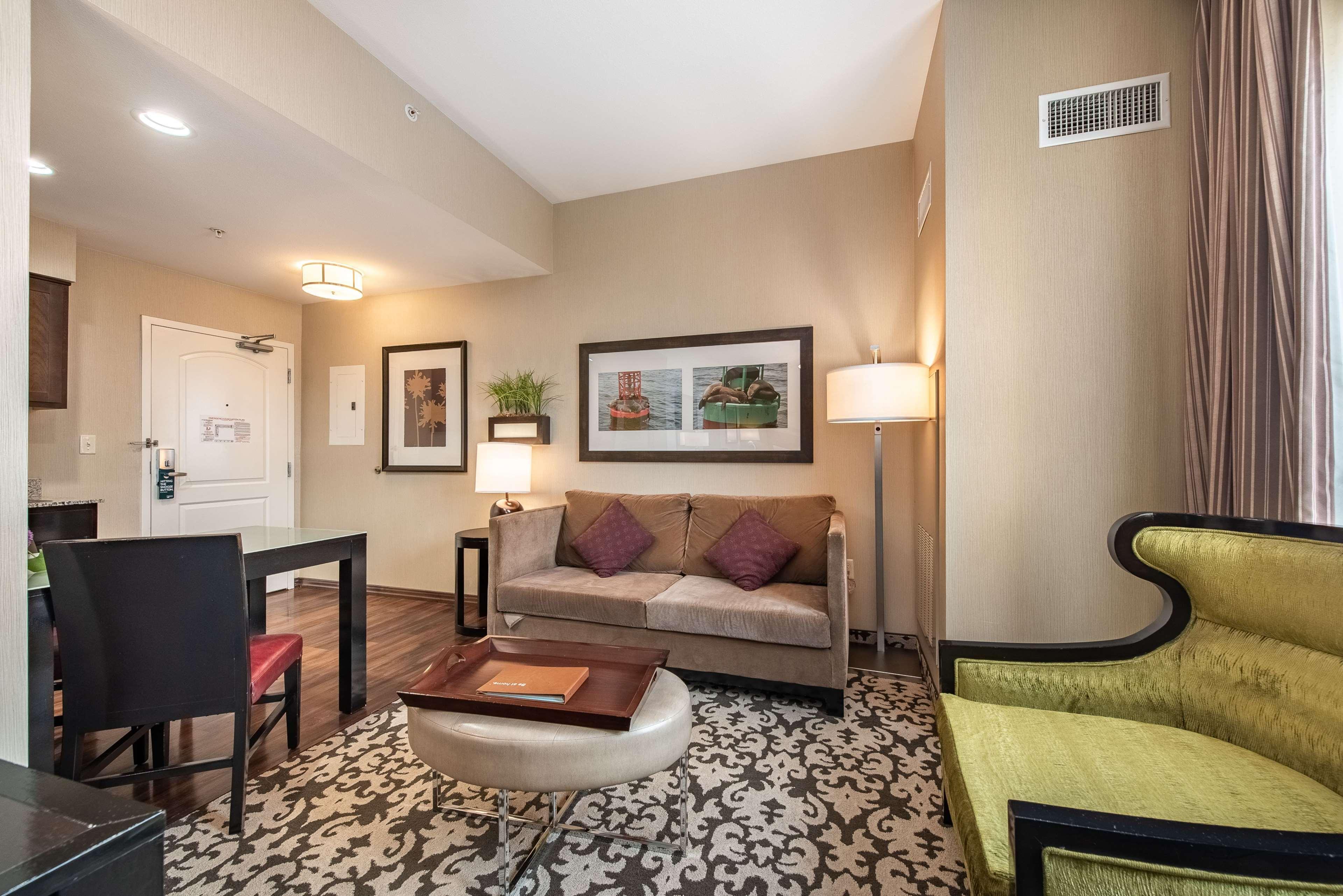 Homewood Suites By Hilton Oxnard/Camarillo Eksteriør bilde