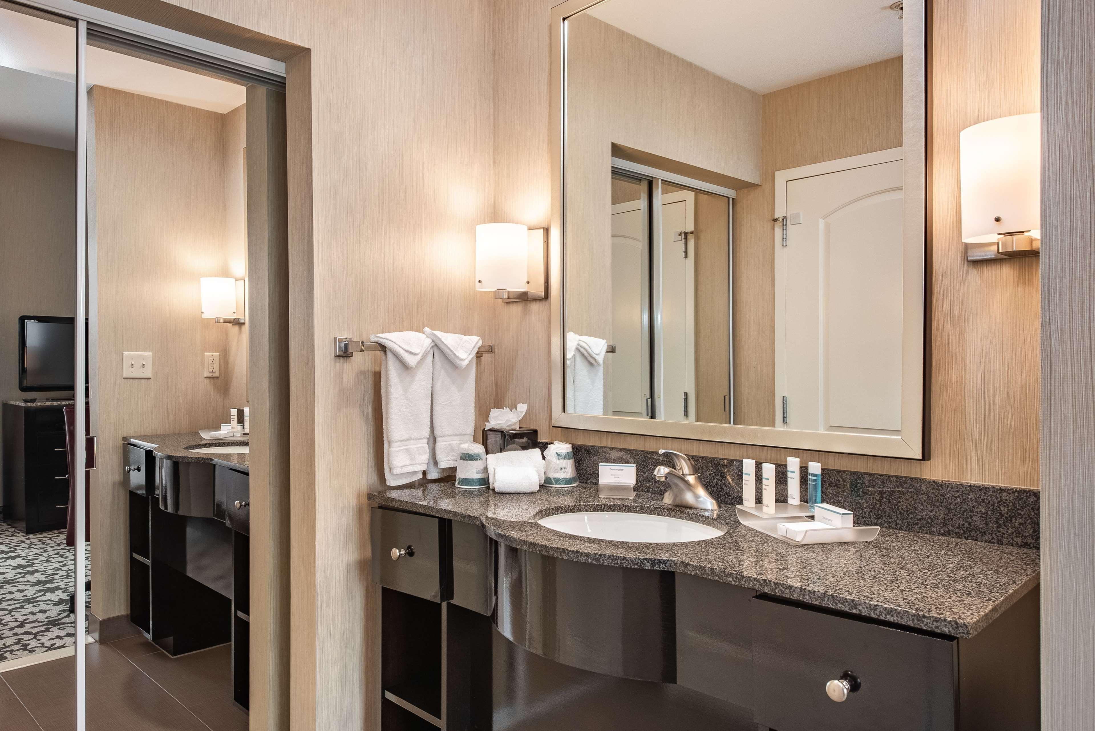 Homewood Suites By Hilton Oxnard/Camarillo Eksteriør bilde